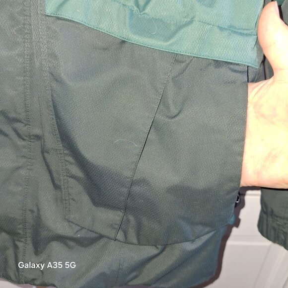 REI Co-Op Child Insulated Hooded Jacket L Nylon Polyester Green & Gray - Picture 2 of 10